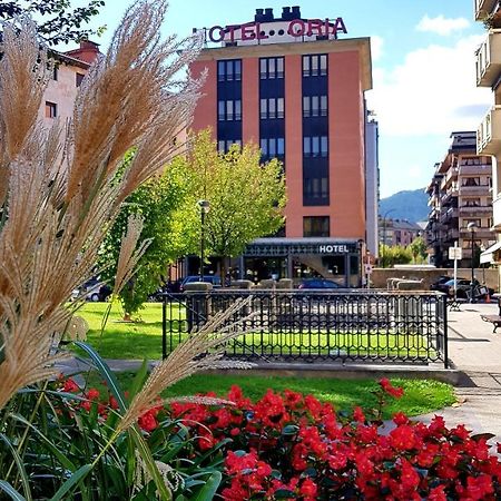 Hotel Oria โตโลซา ภายนอก รูปภาพ